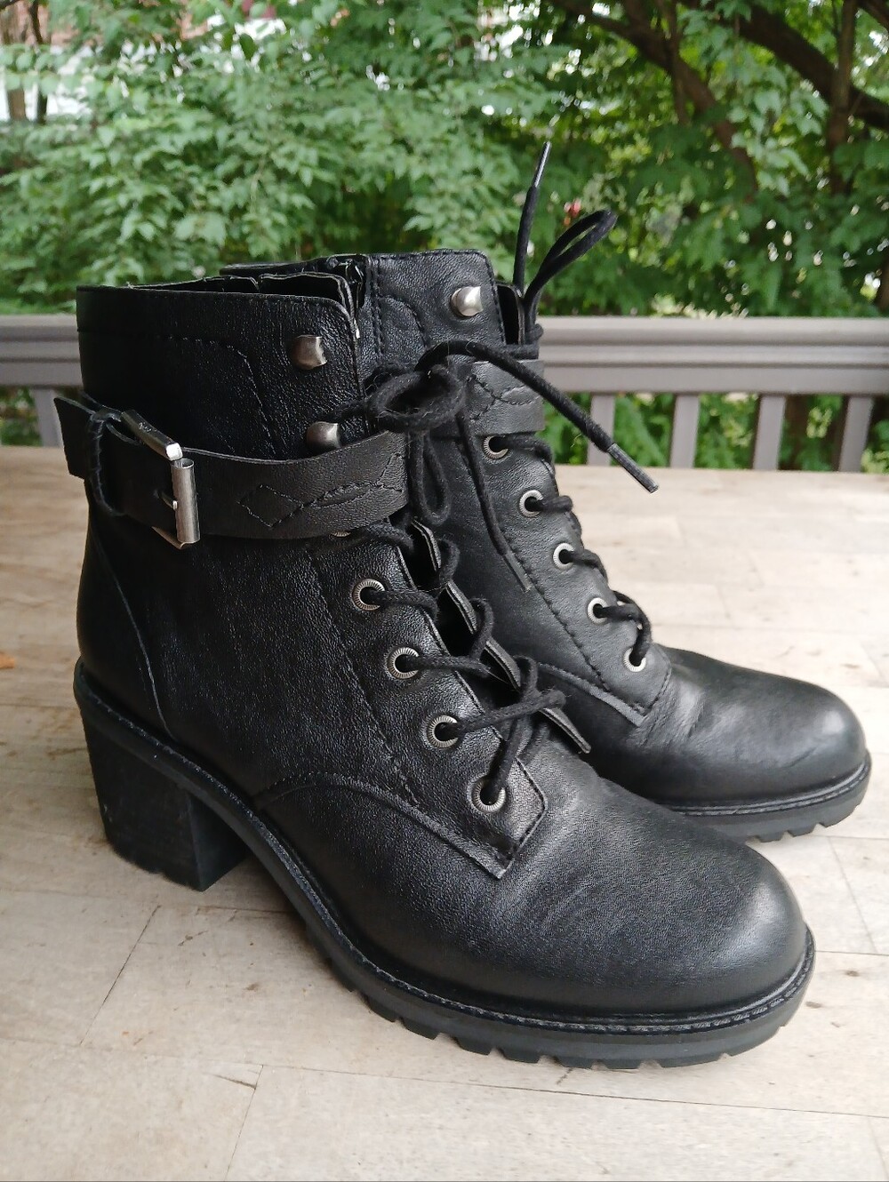 Zodiac "Gemma" Black Lace-Up Chunky Heel Ankle Combat Boots - Women 9
